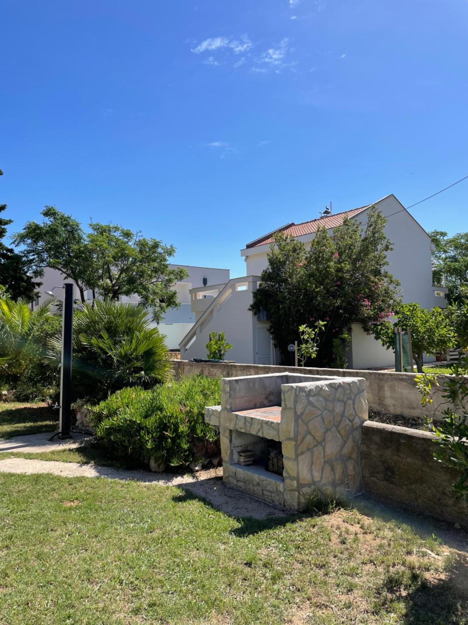 House Susec Apartman Povljana Kültér fotó